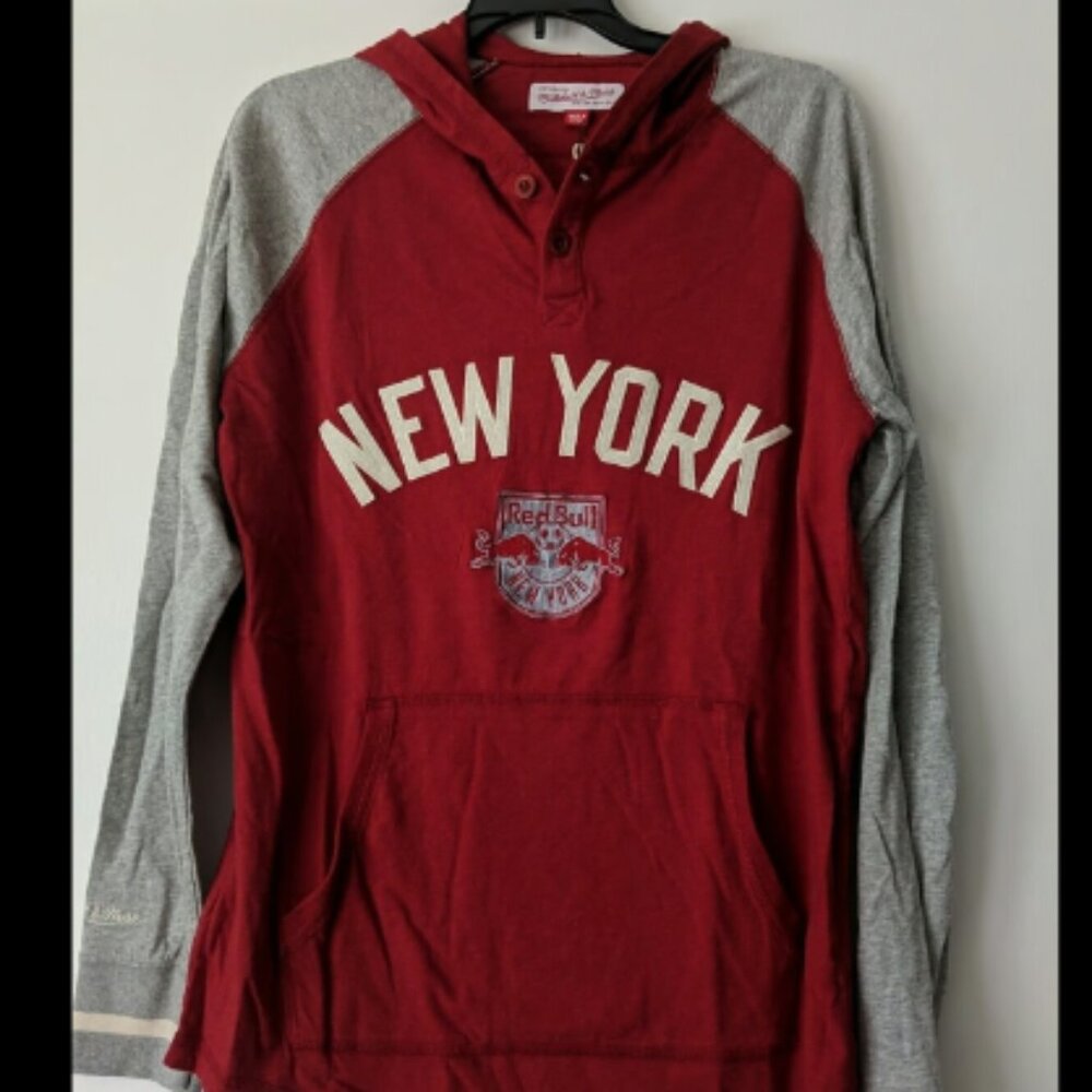 New York Red Bulls Mitchell & Ness Hoodie Medium Exclusive New w/tags Sweatshirt